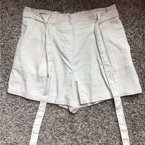 Cisono.Linen Collection Belted Shorts: M: Khaki. New w/ tags